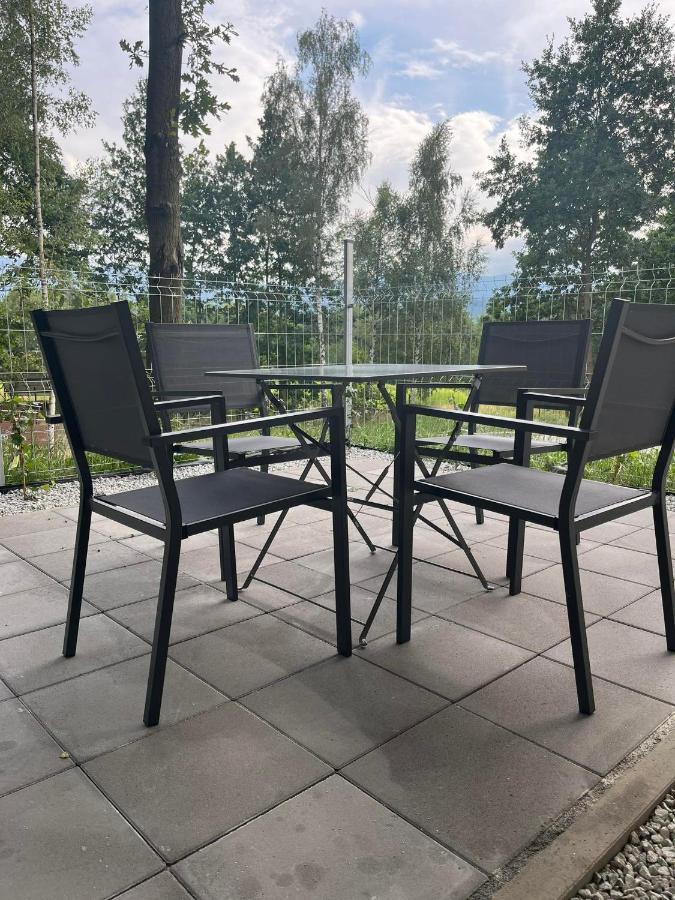 Apartamenty Maxa Czornyja 耶莱尼亚古拉 外观 照片