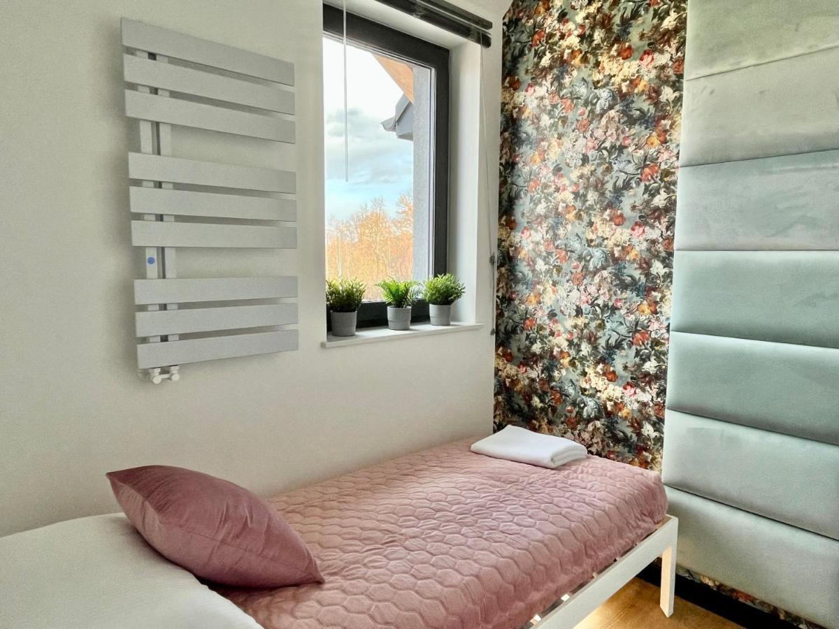 Apartamenty Maxa Czornyja 耶莱尼亚古拉 外观 照片